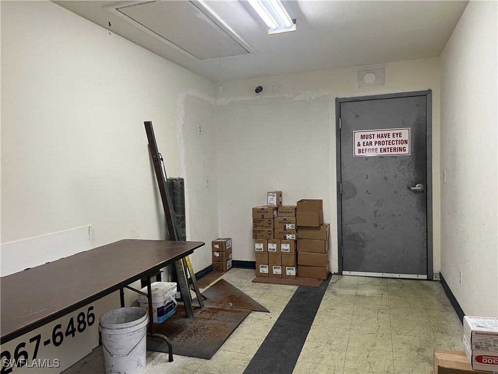 3310-3330 Hanson Street Fort Myers FL 33916 224087595 image18