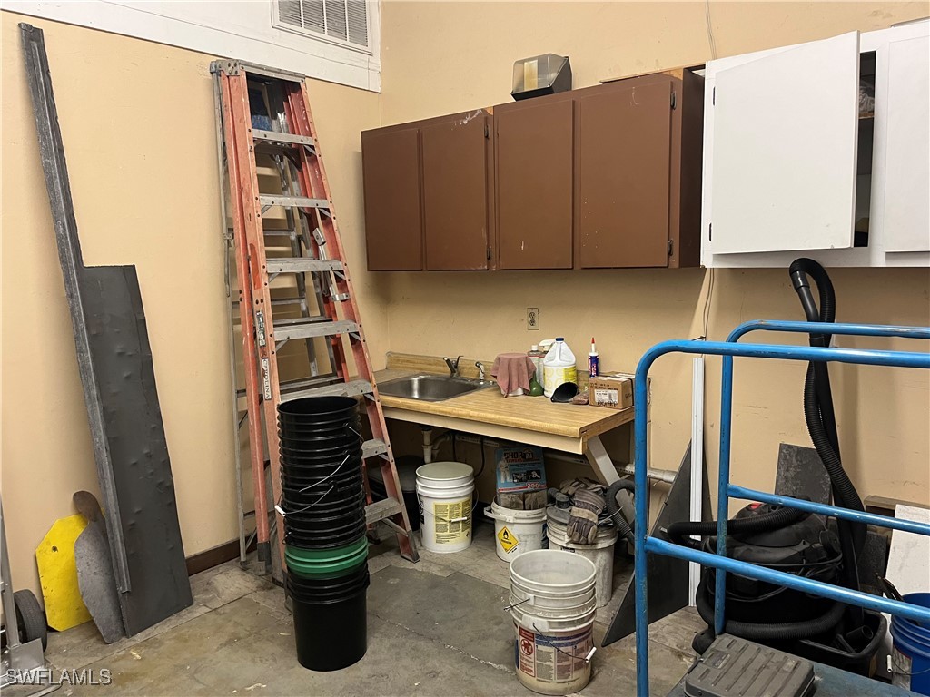 3310-3330 Hanson Street Fort Myers FL 33916 224087595 image21