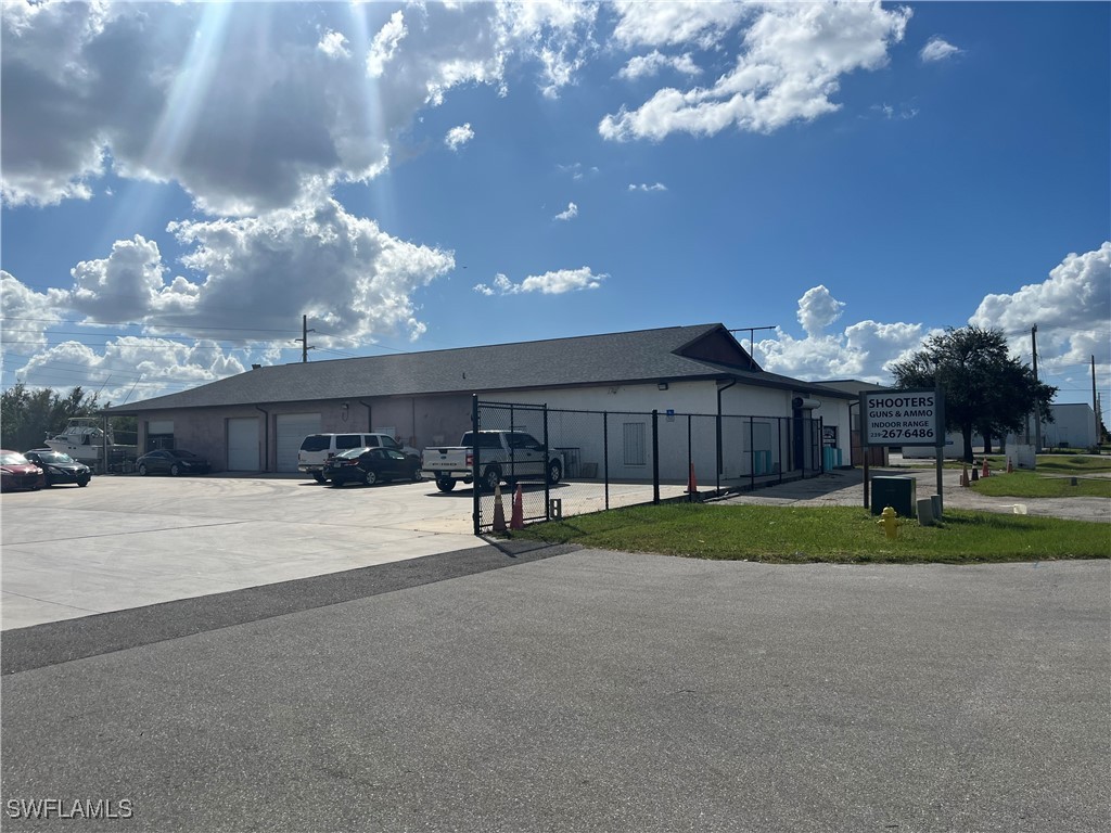 3310-3330 Hanson Street Fort Myers FL 33916 224087595 image7