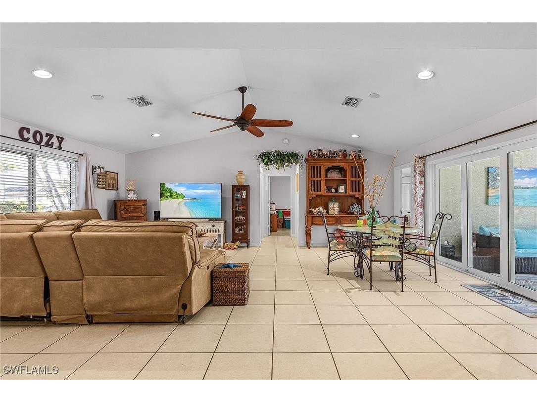 3319 Surfside Boulevard Cape Coral FL 33914 225026887 image11