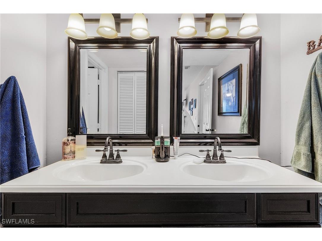 3319 Surfside Boulevard Cape Coral FL 33914 225026887 image17