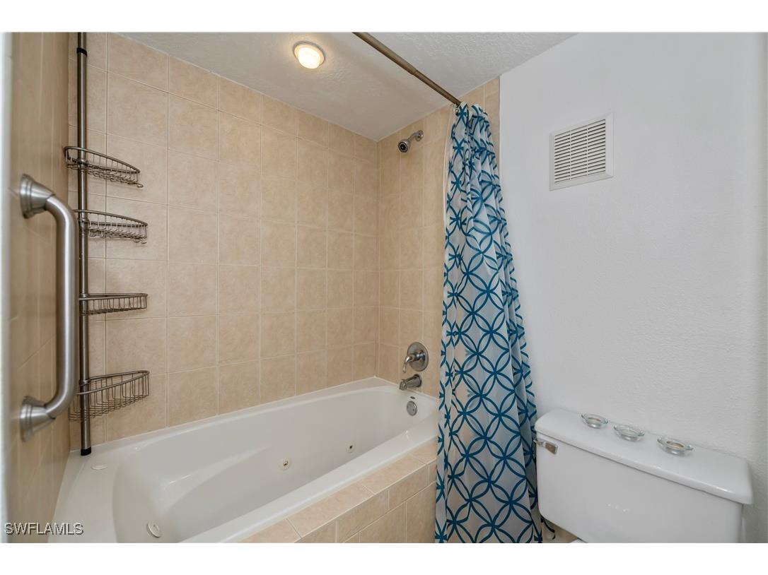 3324 N Key Drive #8 North Fort Myers FL 33903 225007853 image32