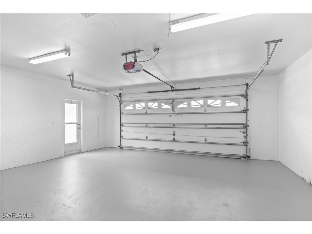 3332 SE 22nd Place Cape Coral FL 33904 225051559 image13