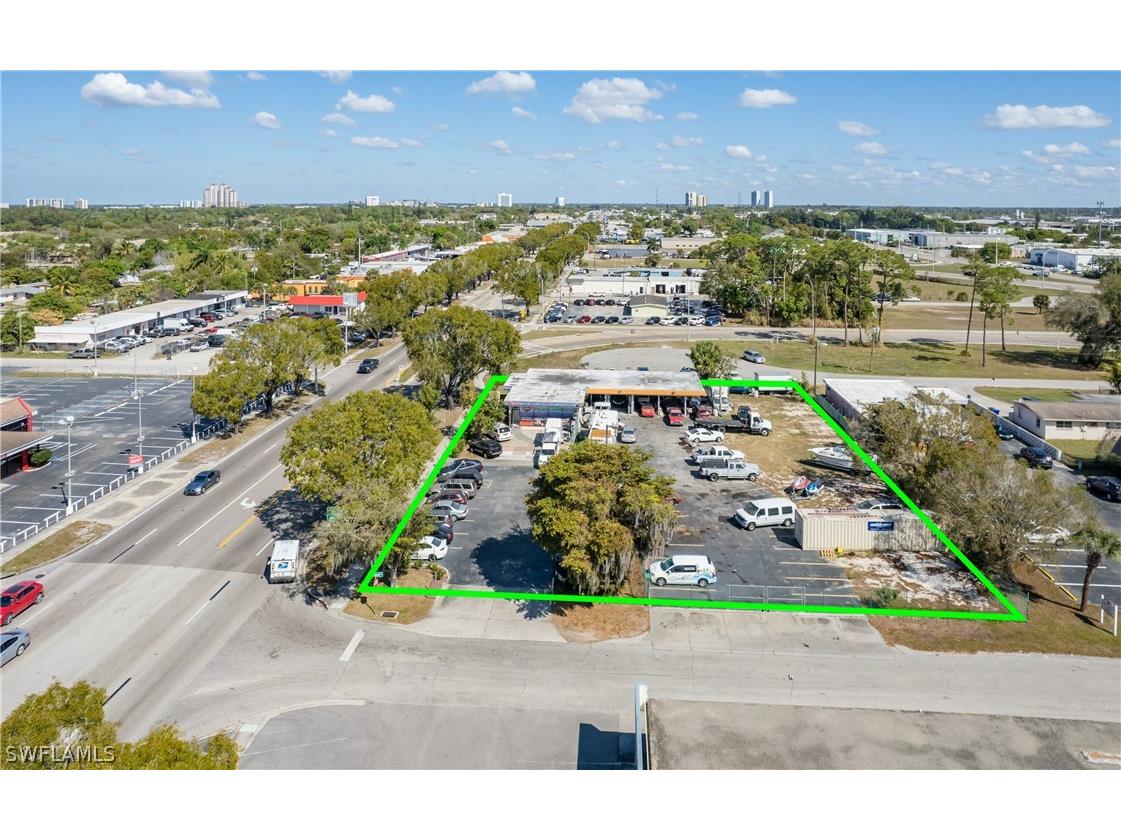 3333 Fowler Street Fort Myers FL 33901 222017161 image1