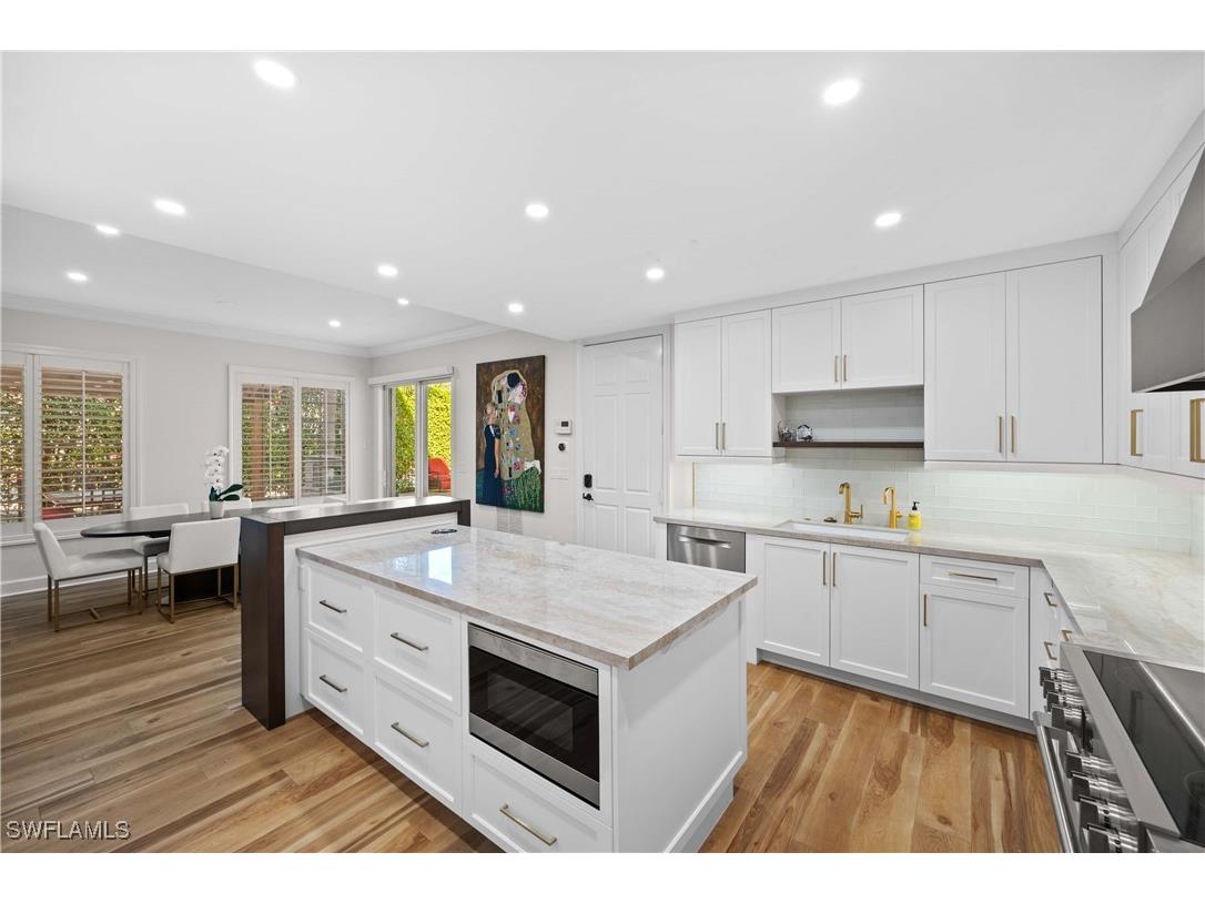 334 8th Avenue S #7 Naples FL 34102 224099533 image10