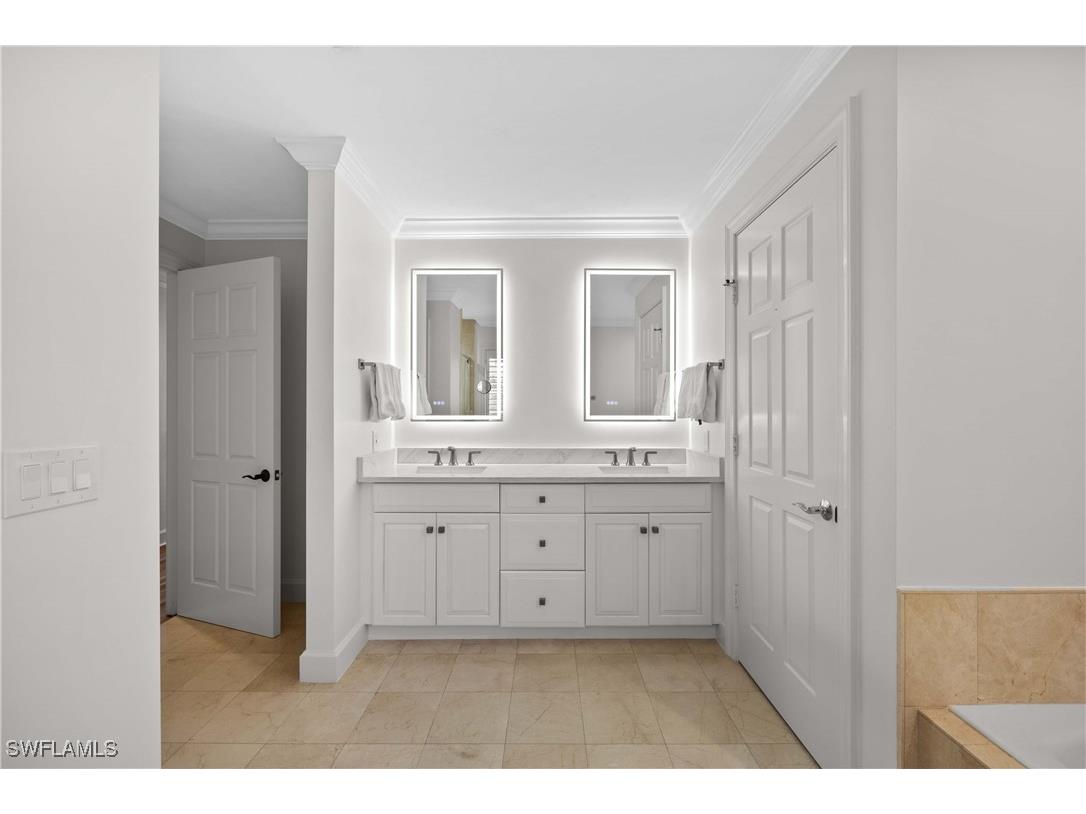 334 8th Avenue S #7 Naples FL 34102 224099533 image24