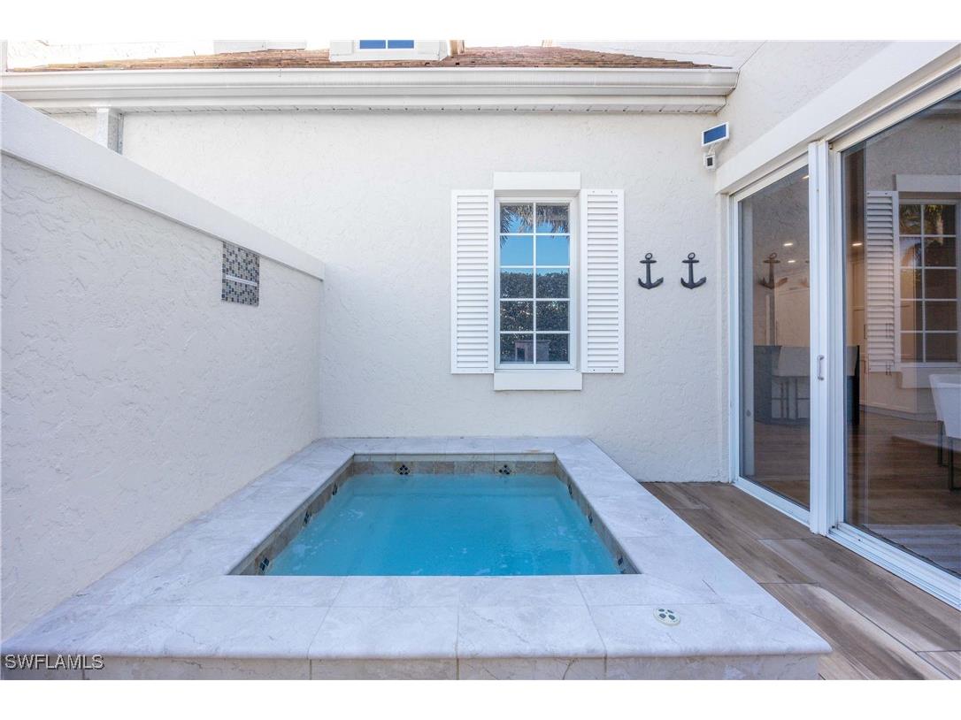 334 8th Avenue S #7 Naples FL 34102 224099533 image34