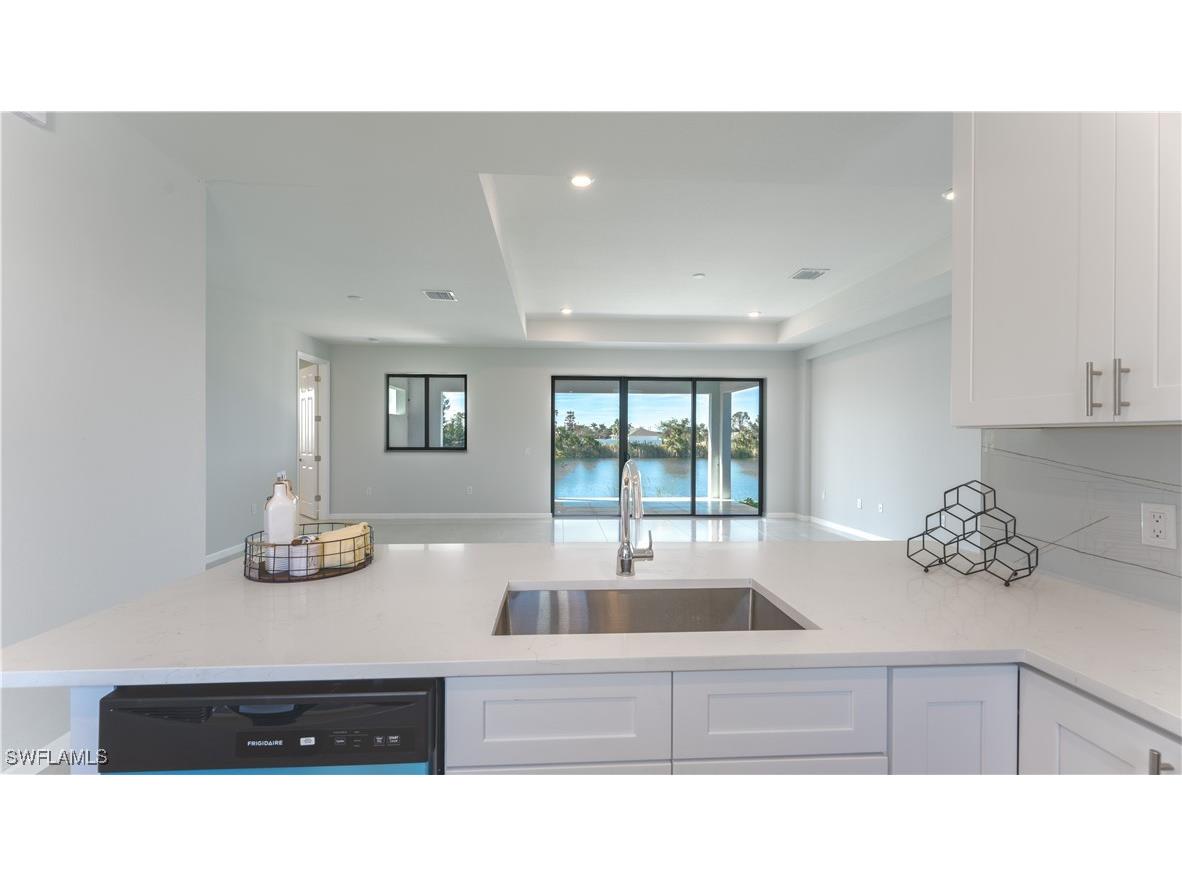 3340 NE 19th Avenue Cape Coral FL 33909 223092318 image10