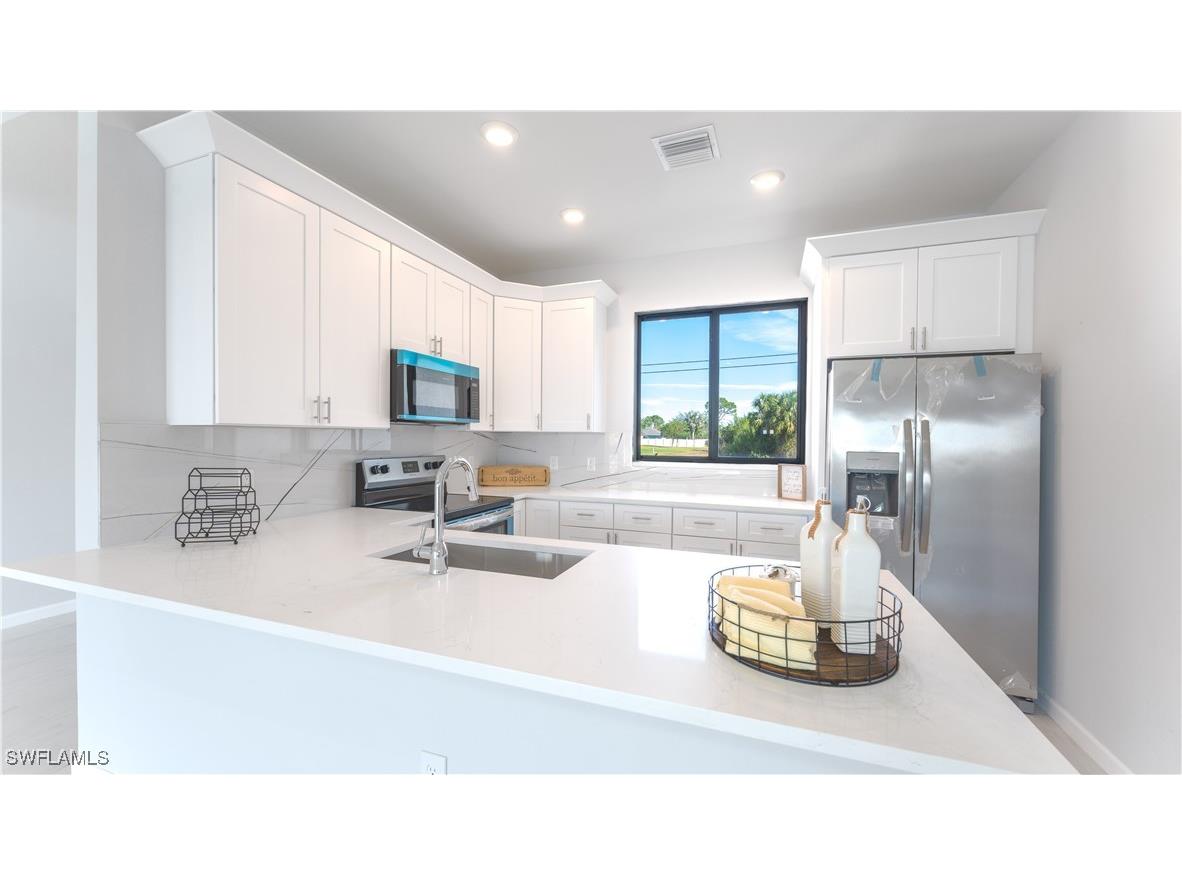 3340 NE 19th Avenue Cape Coral FL 33909 223092318 image12