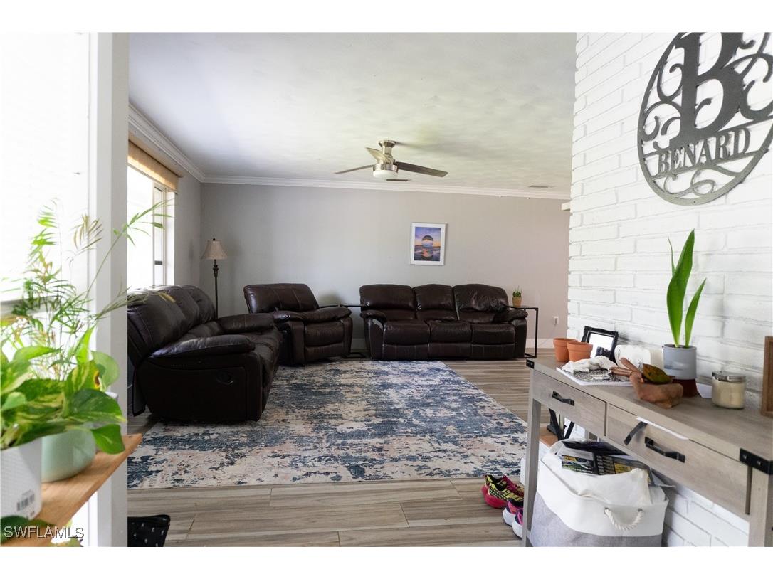 3388 E Riverside Drive Fort Myers FL 33916 225040321 image4