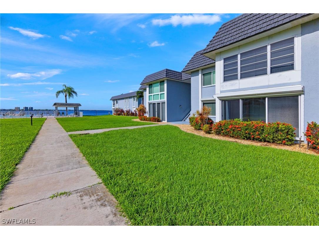 3392 N Key Drive #3 North Fort Myers FL 33903 224052598 image22