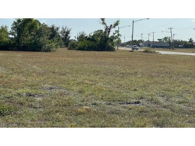 34 Jacaranda Parkway E Cape Coral FL 33909 224102563 image4