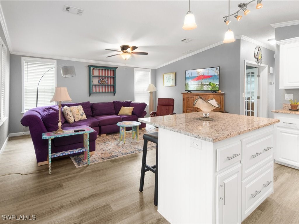 340 Pear Tree Avenue Goodland FL 34140 224091739 image18