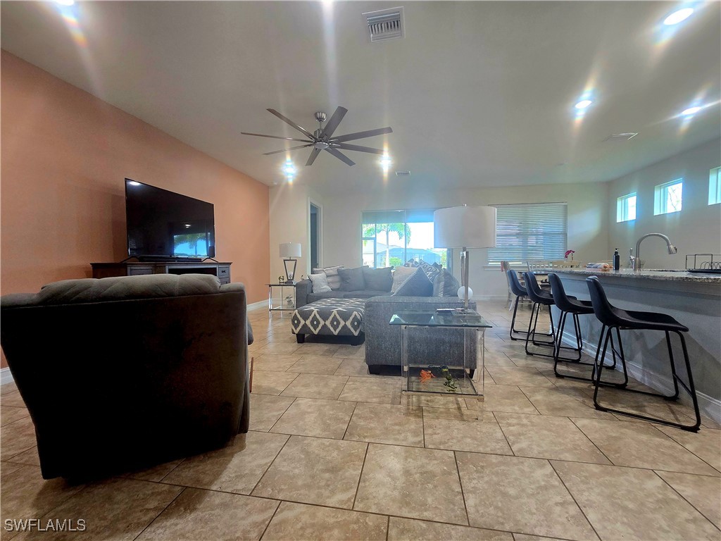 3401 Acapulco Circle Cape Coral FL 33909 225048253 image15