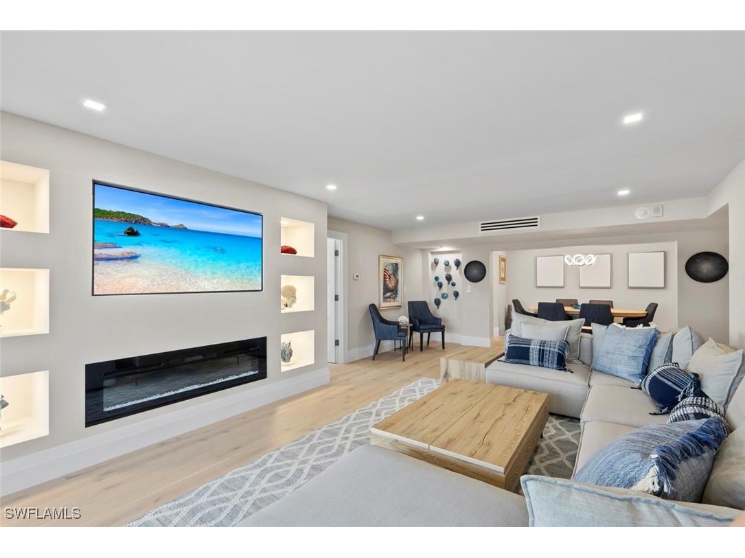 3410 Gulf Shore Boulevard N #403 Naples FL 34103 225027940 image15