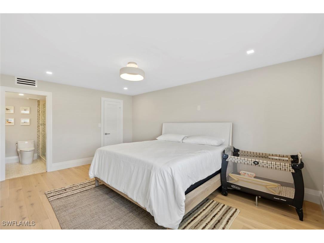 3410 Gulf Shore Boulevard N #403 Naples FL 34103 225027940 image42