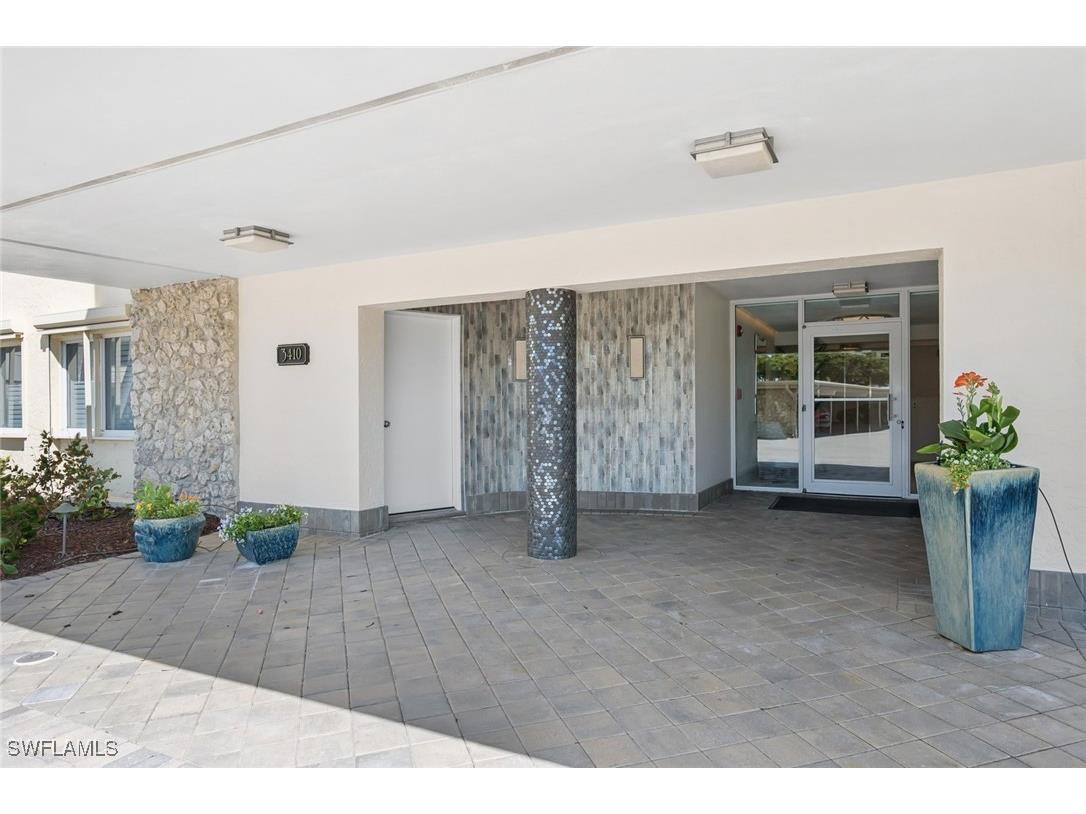 3410 Gulf Shore Boulevard N #403 Naples FL 34103 225027940 image5