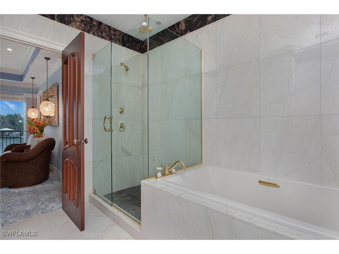 342 Germain Avenue Naples FL 34108 225016729 image28