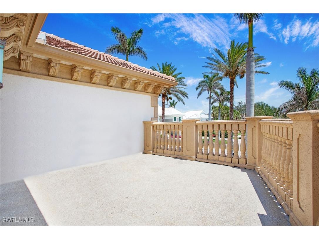 342 Germain Avenue Naples FL 34108 225016729 image29