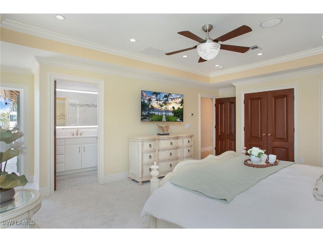 342 Germain Avenue Naples FL 34108 225016729 image32