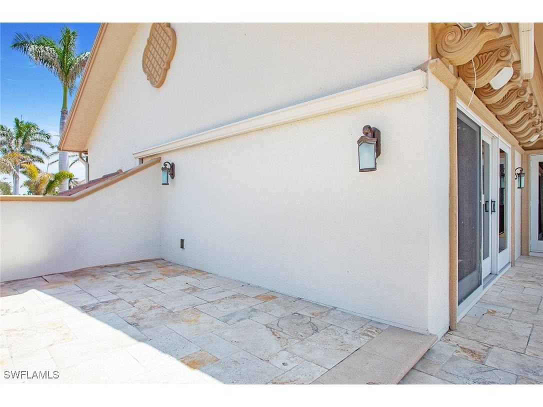 342 Germain Avenue Naples FL 34108 225016729 image39