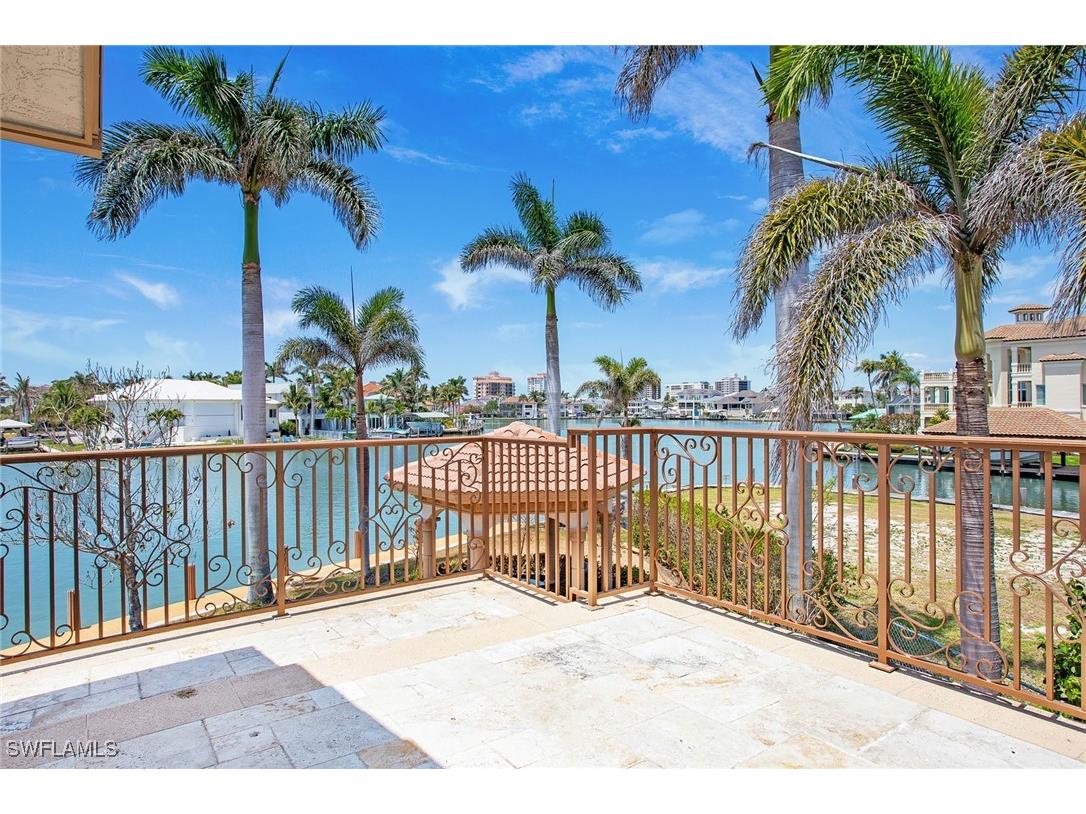 342 Germain Avenue Naples FL 34108 225016729 image40