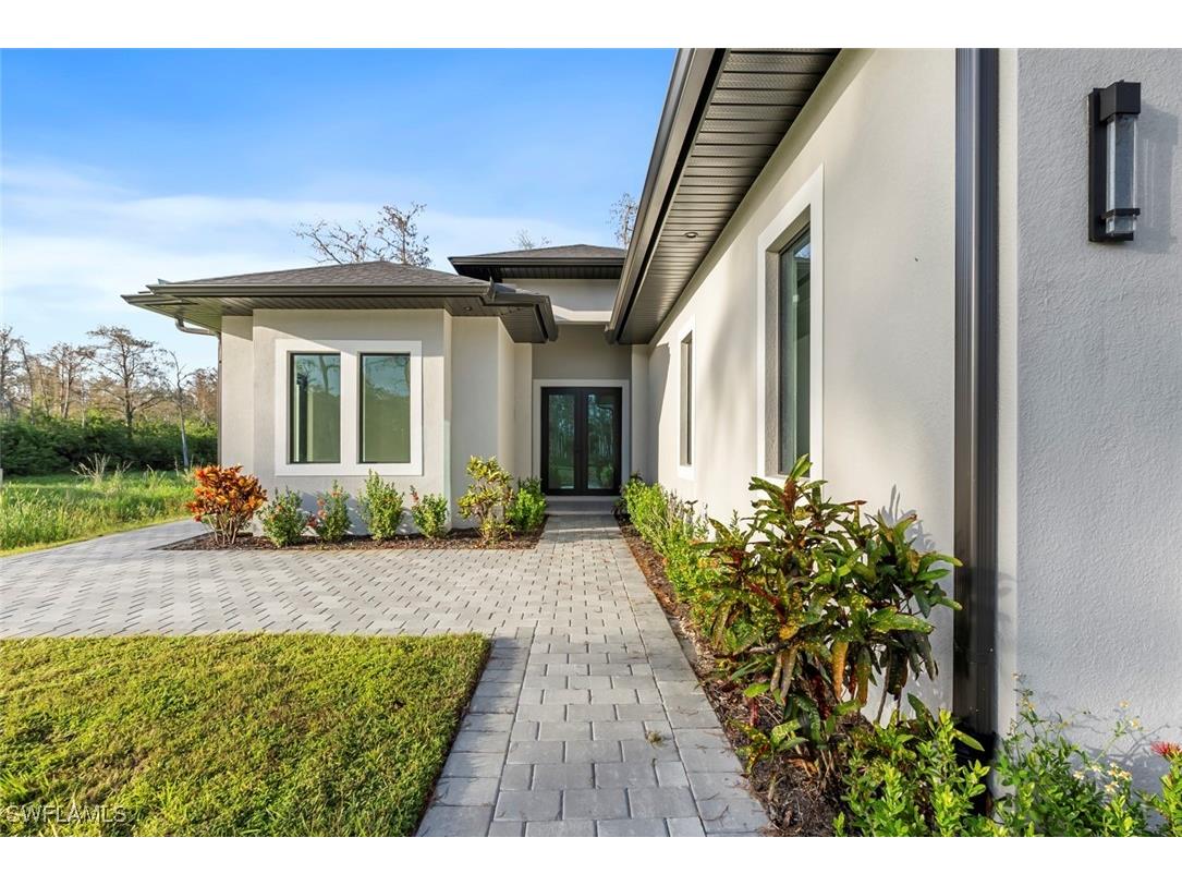 3421 16th Avenue NE Naples FL 34120 224084671 image5