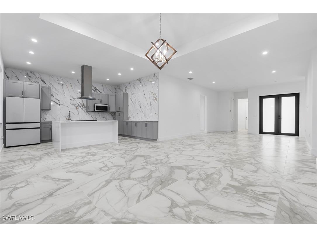 3421 16th Avenue NE Naples FL 34120 224084671 image9