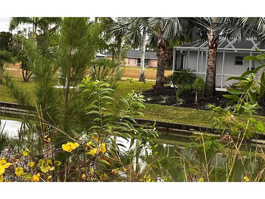 3429 Andalusia Boulevard Cape Coral FL 33909 224028399 image4