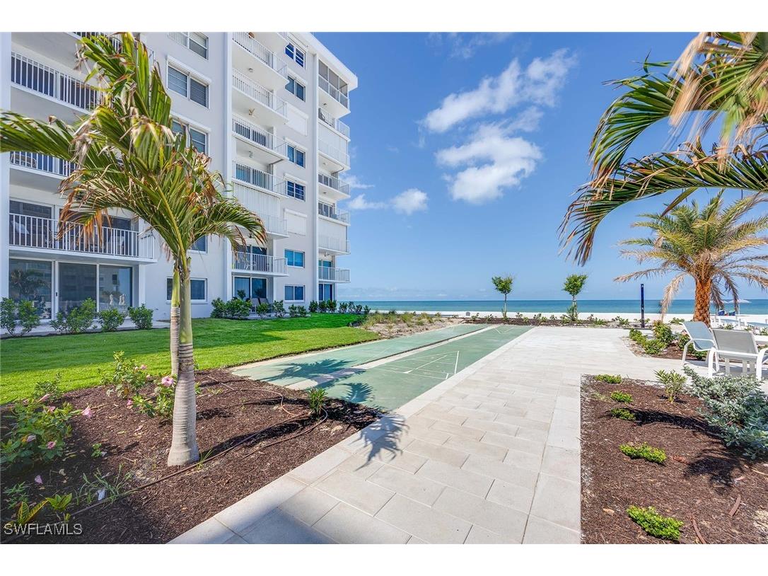  Naples FL 34103 225045911 image32