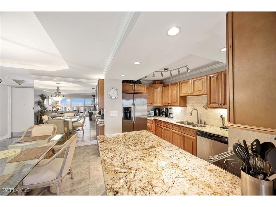 3443 Gulf Shore Boulevard N #808 Naples FL 34103 225045919 image15