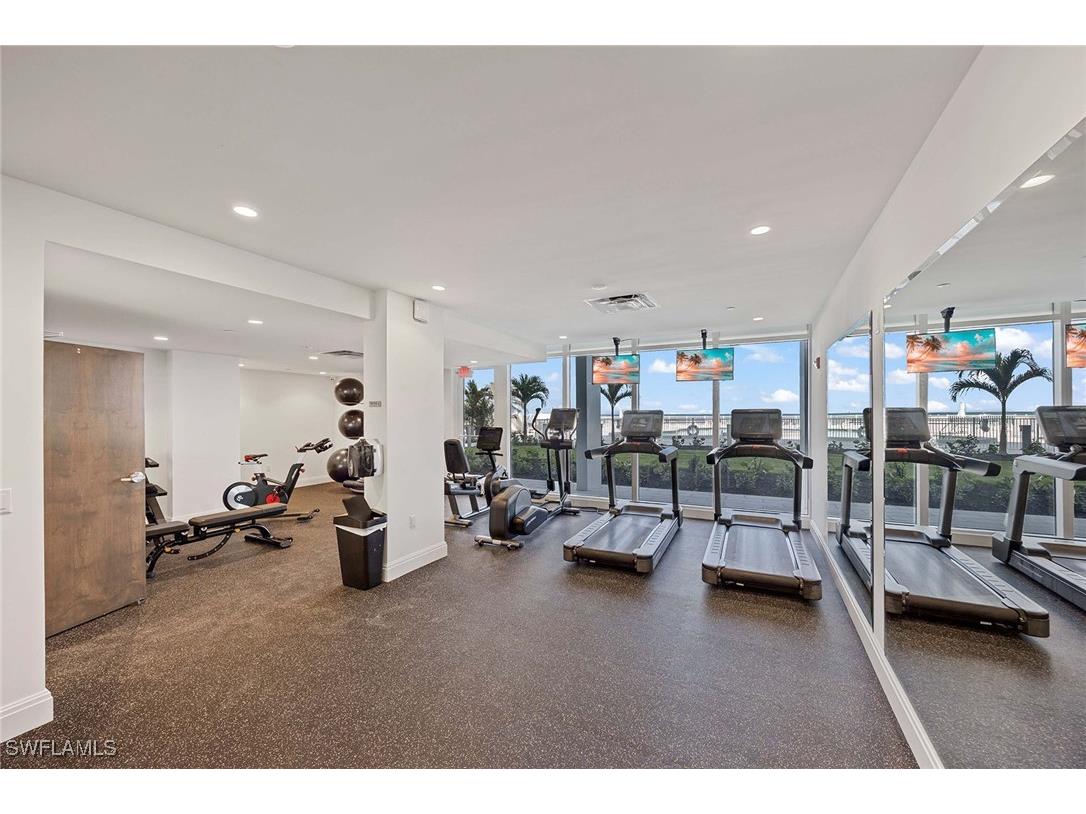 3443 Gulf Shore Boulevard N #808 Naples FL 34103 225045919 image30