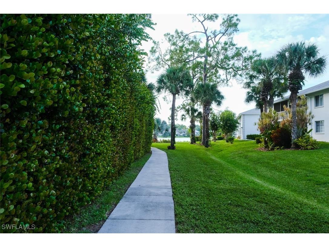 345 Gabriel Circle #2411 Naples FL 34104 225045132 image10