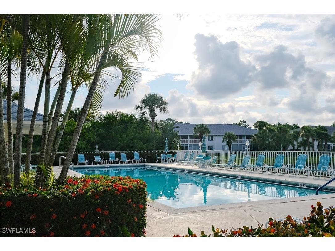 345 Gabriel Circle #2411 Naples FL 34104 225045132 image5