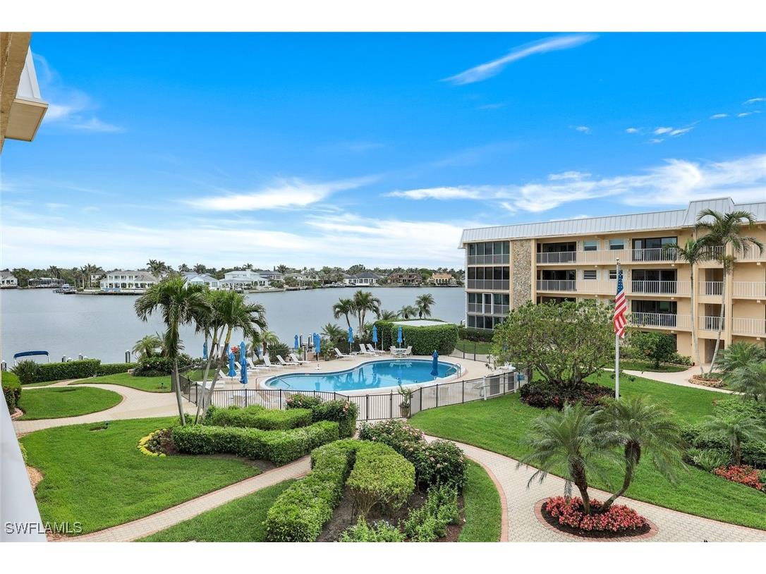 3450 Gulf Shore Boulevard N #306 Naples FL 34103 225020683 image25