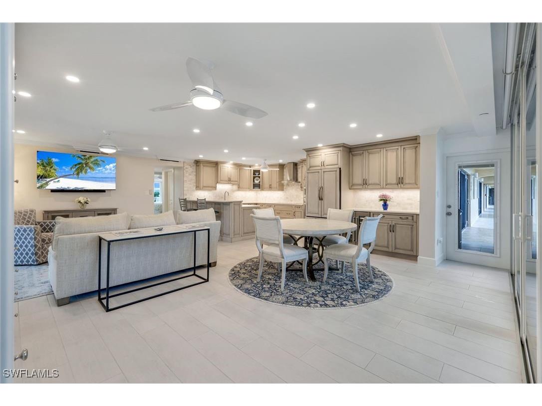 3450 Gulf Shore Boulevard N #306 Naples FL 34103 225020683 image6