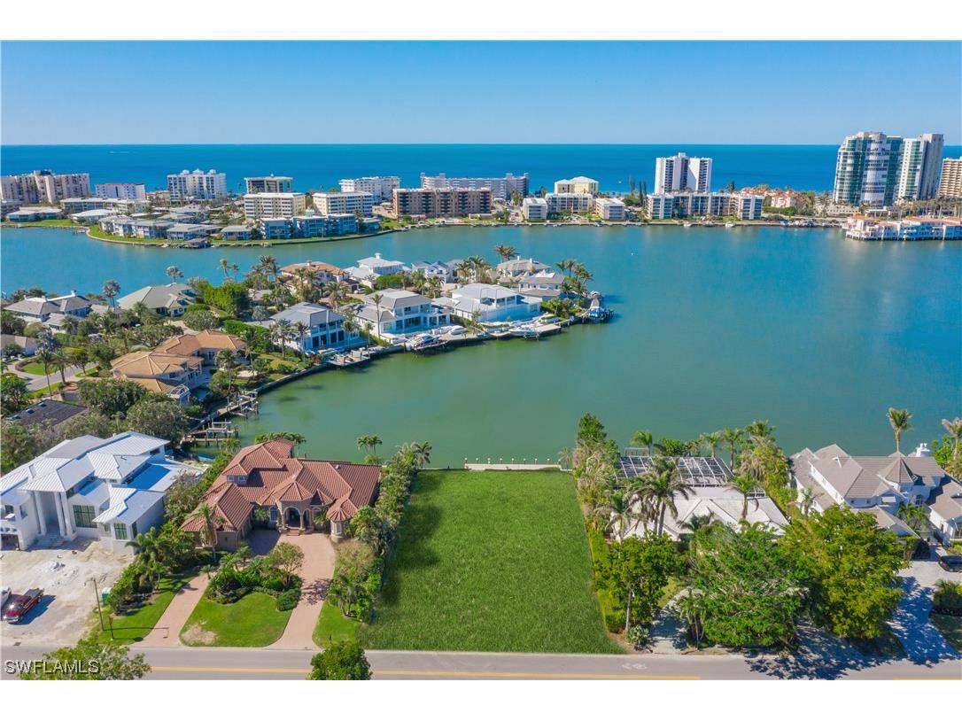 3453 Crayton Road Naples FL 34103 223021924 image1