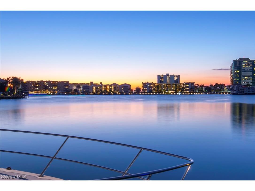 3453 Crayton Road Naples FL 34103 223021924 image4