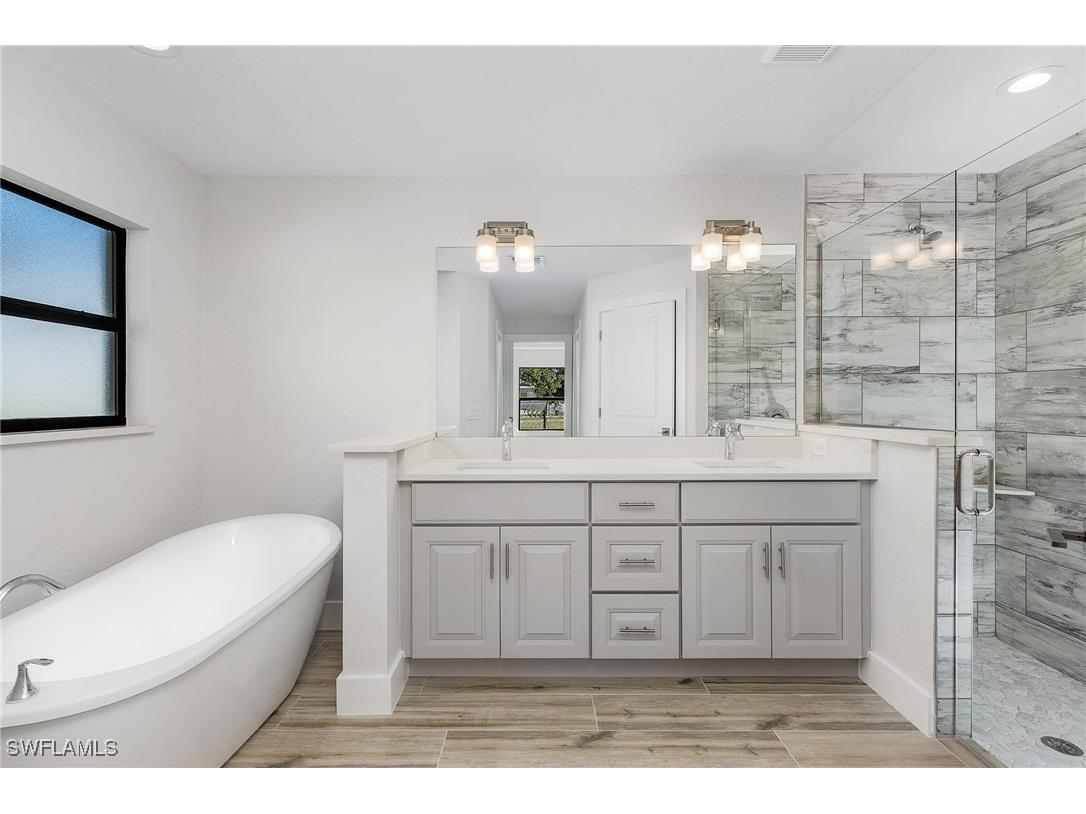 346 SW 28th Place Cape Coral FL 33991 225034772 image17