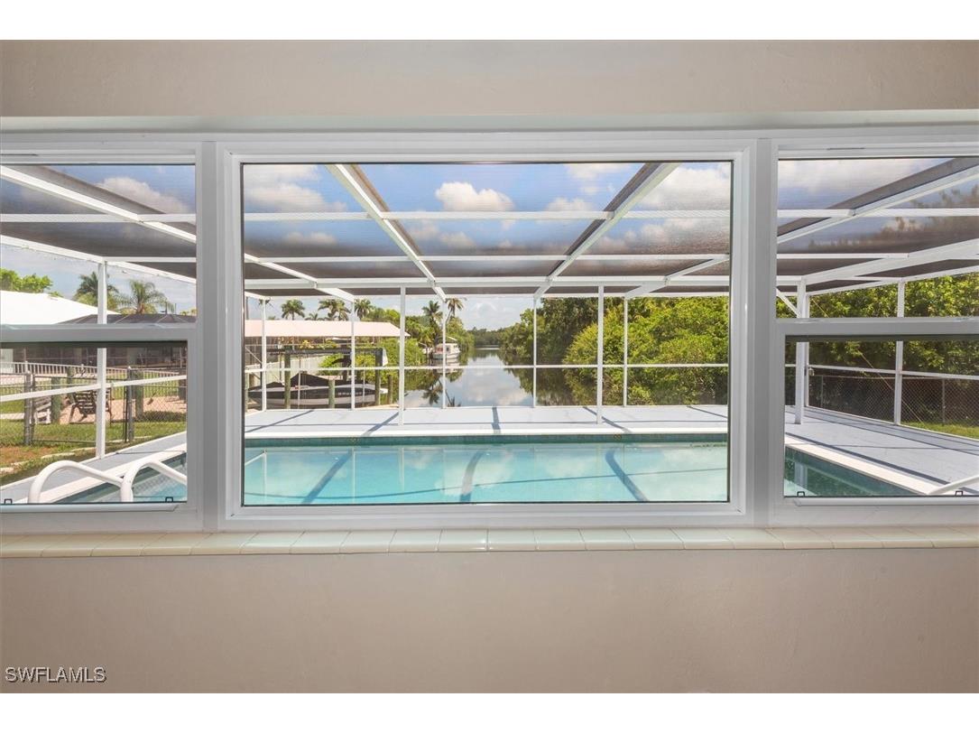 349 Coral Drive Fort Myers FL 33905 224094258 image12
