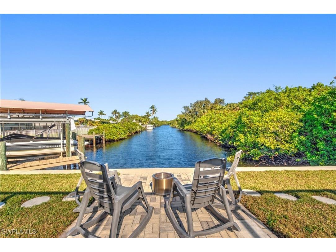 349 Coral Drive Fort Myers FL 33905 224094258 image2