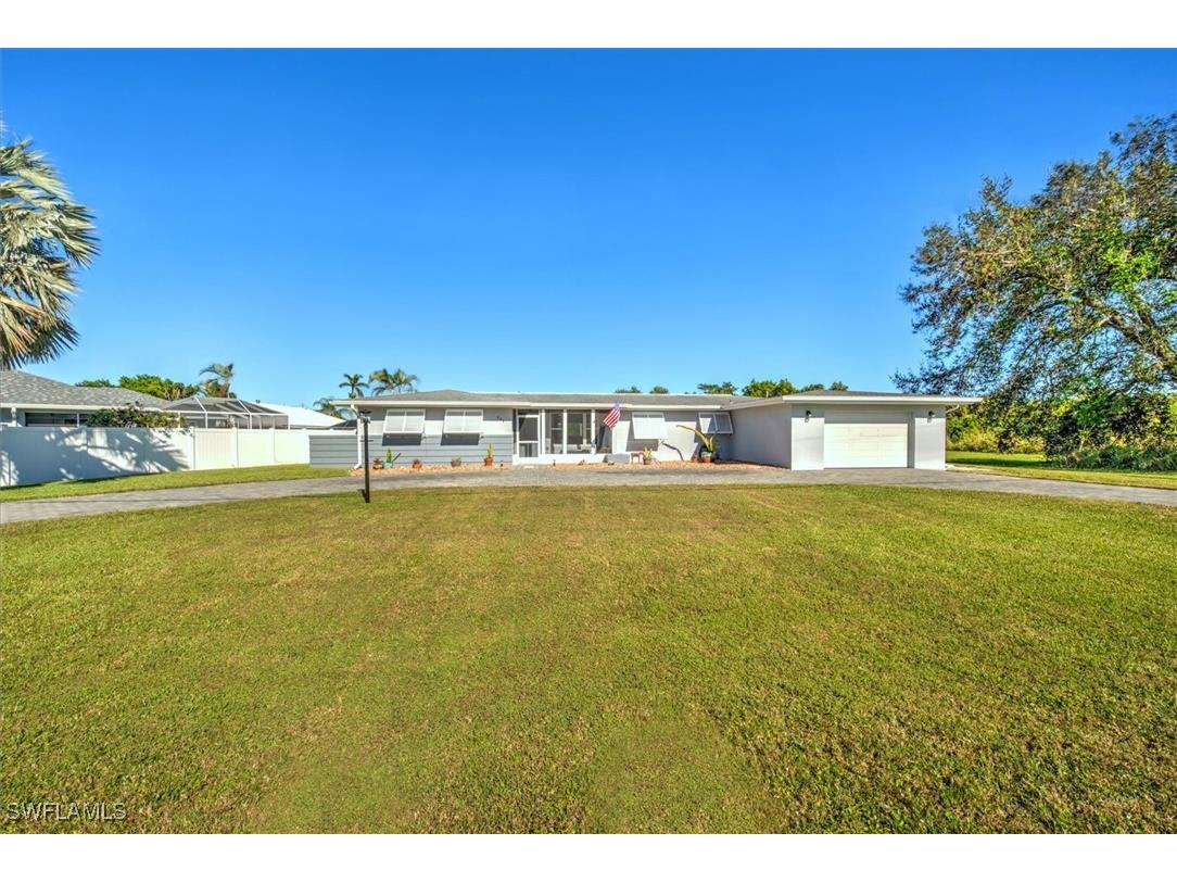 349 Coral Drive Fort Myers FL 33905 224094258 image3