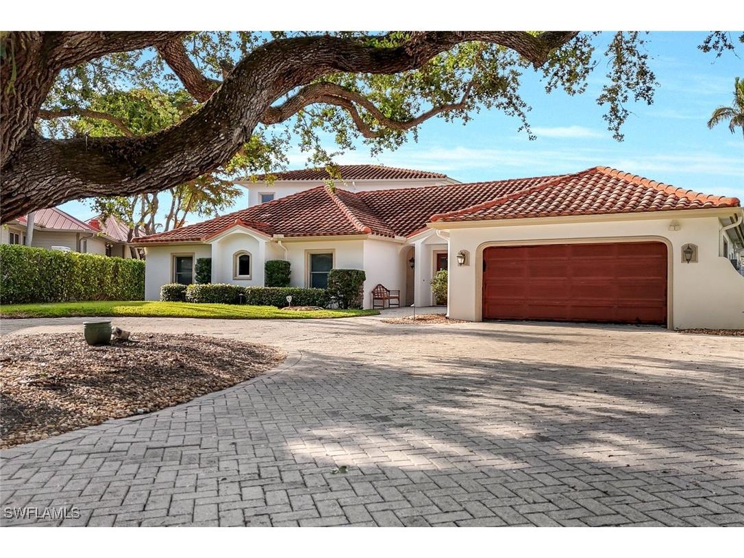 350 Bow Line Bend Naples FL 34103 225003765 image20