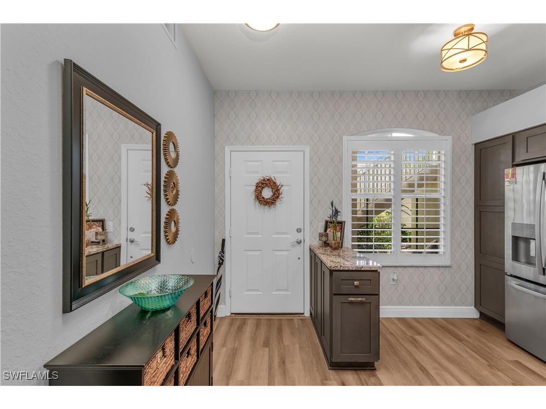 350 Newport Drive #1902 Naples FL 34114 225044591 image4