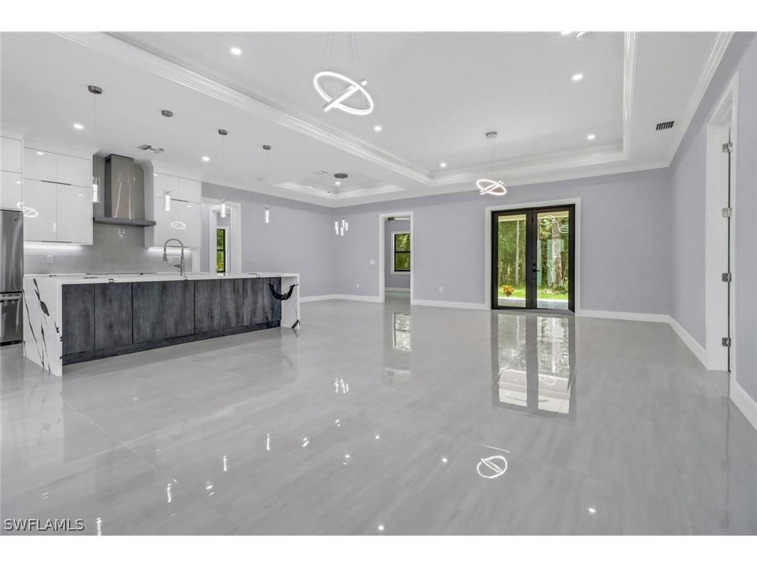 3520 27th Avenue NE Naples FL 34120 224060976 image11