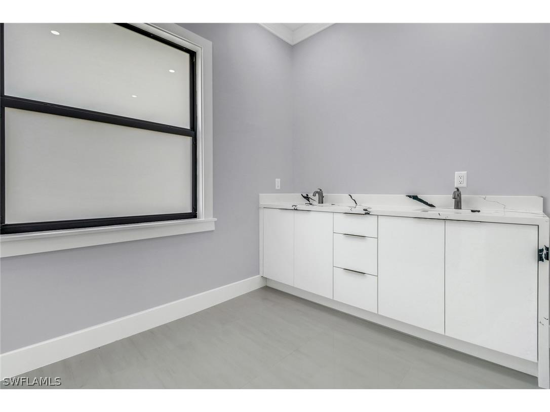 3520 27th Avenue NE Naples FL 34120 224060976 image28