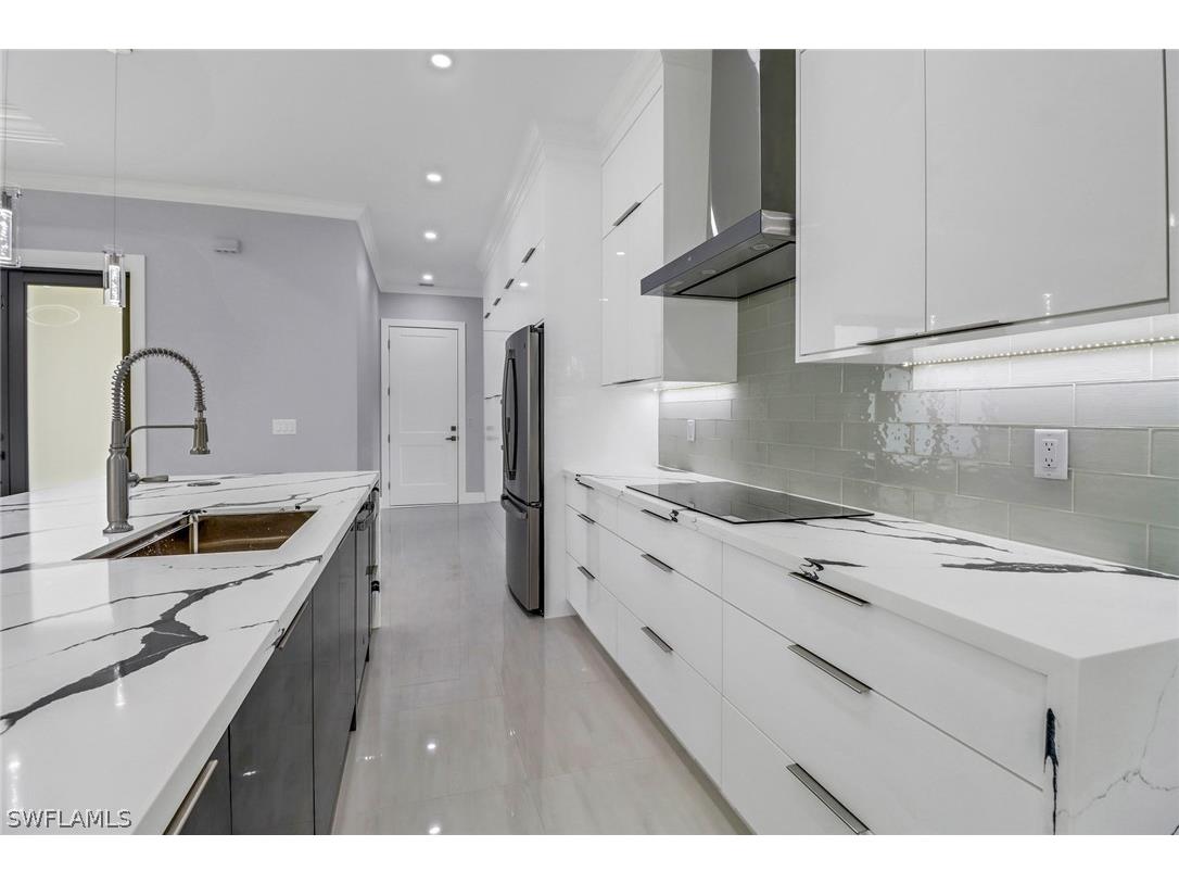 3520 27th Avenue NE Naples FL 34120 224060976 image8