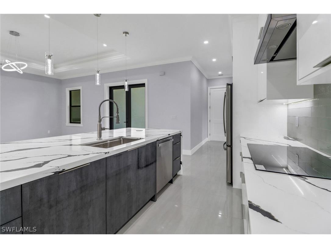 3520 27th Avenue NE Naples FL 34120 224060976 image9