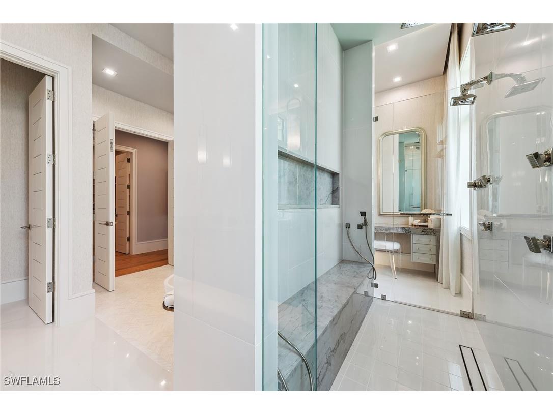 355 Colony Drive Naples FL 34108 222079734 image18