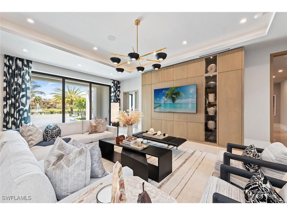 355 Colony Drive Naples FL 34108 222079734 image2